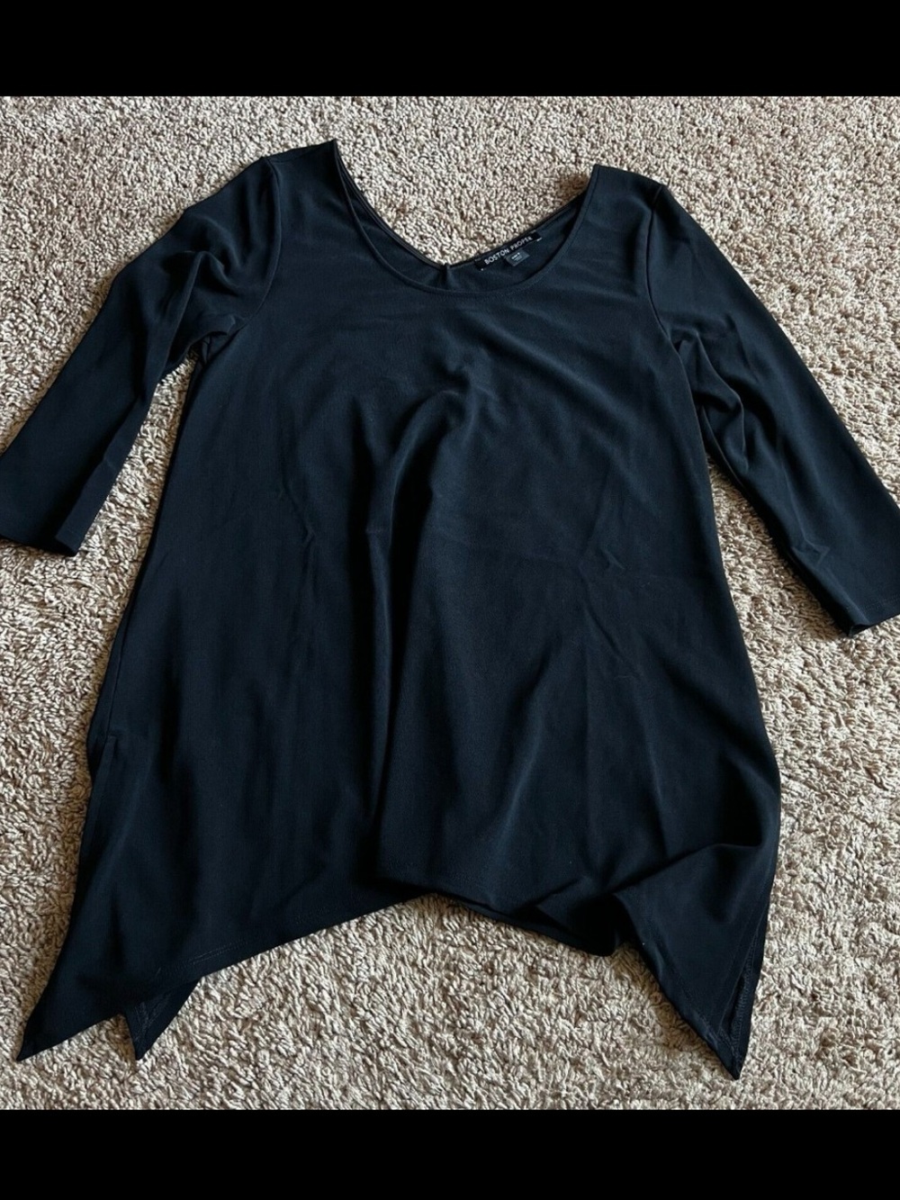 Boston Proper Women’s Black Sweater Tunic Flowy Blouse with Gray Belt S/M